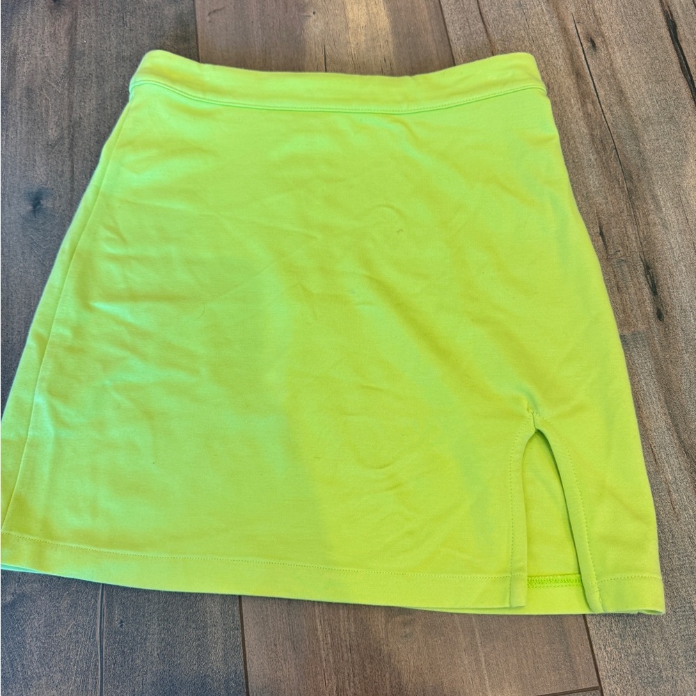 H:ours Vibrant Green Women's Skirt